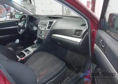 2011 Subaru Legacy 2.5I Premium из США, поврежденный, VIN 4S3BMBC64B3214161